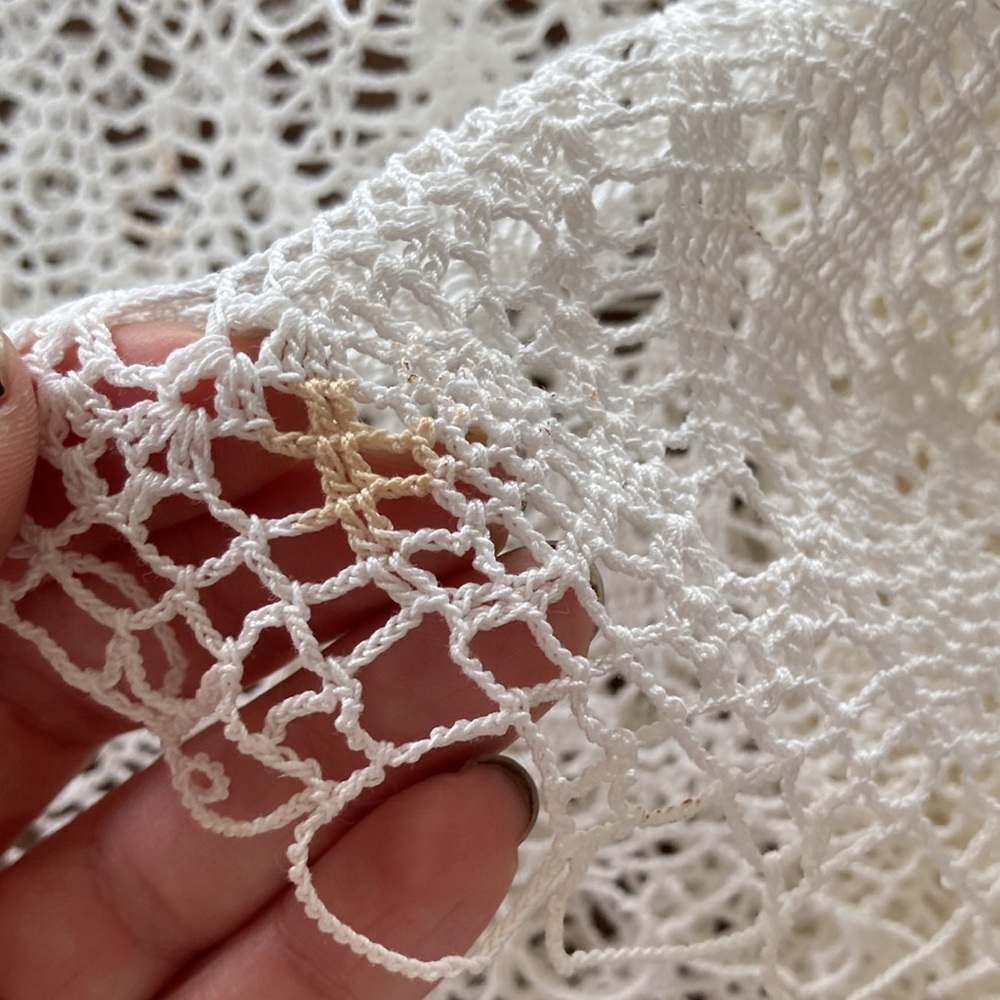 Handmade Table Cover - Picture 6 of 6